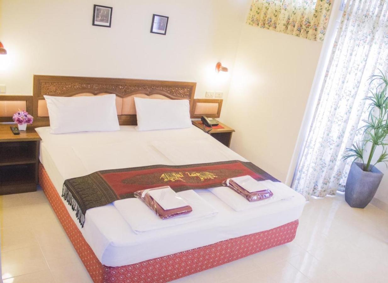People Place Classic Hotel Sha Extra Plus Chiang Mai Ngoại thất bức ảnh