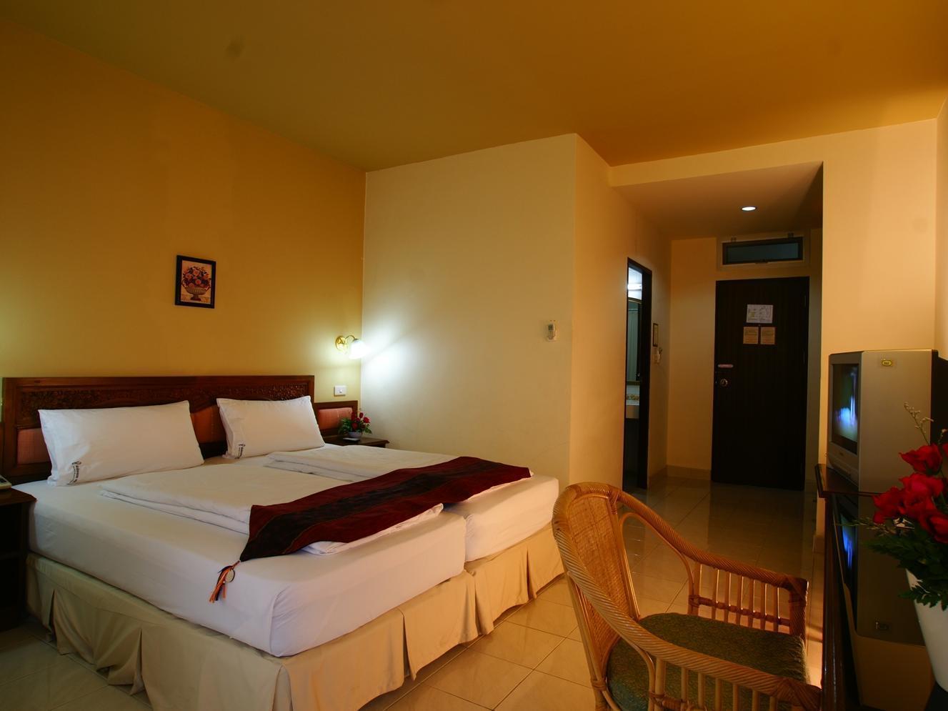 People Place Classic Hotel Sha Extra Plus Chiang Mai Ngoại thất bức ảnh
