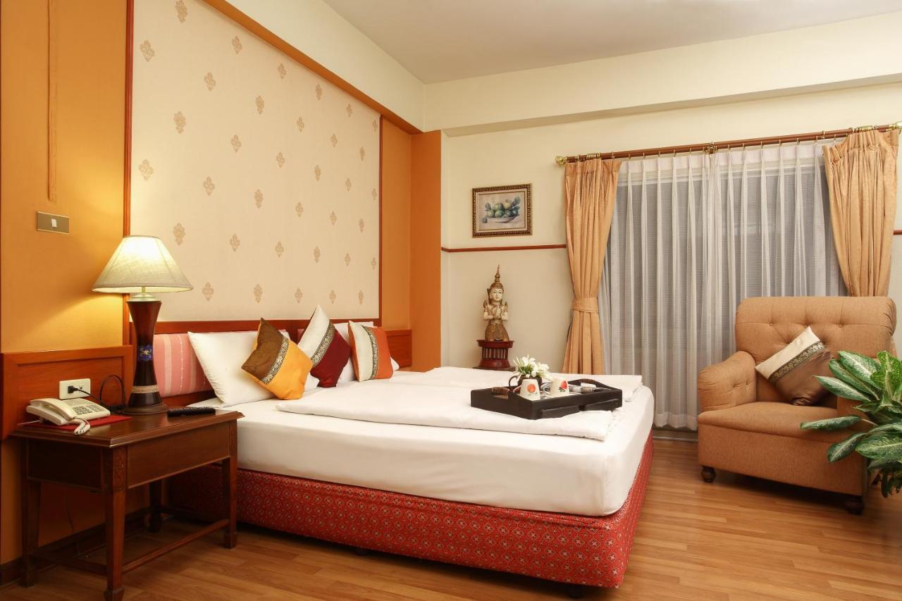 People Place Classic Hotel Sha Extra Plus Chiang Mai Ngoại thất bức ảnh